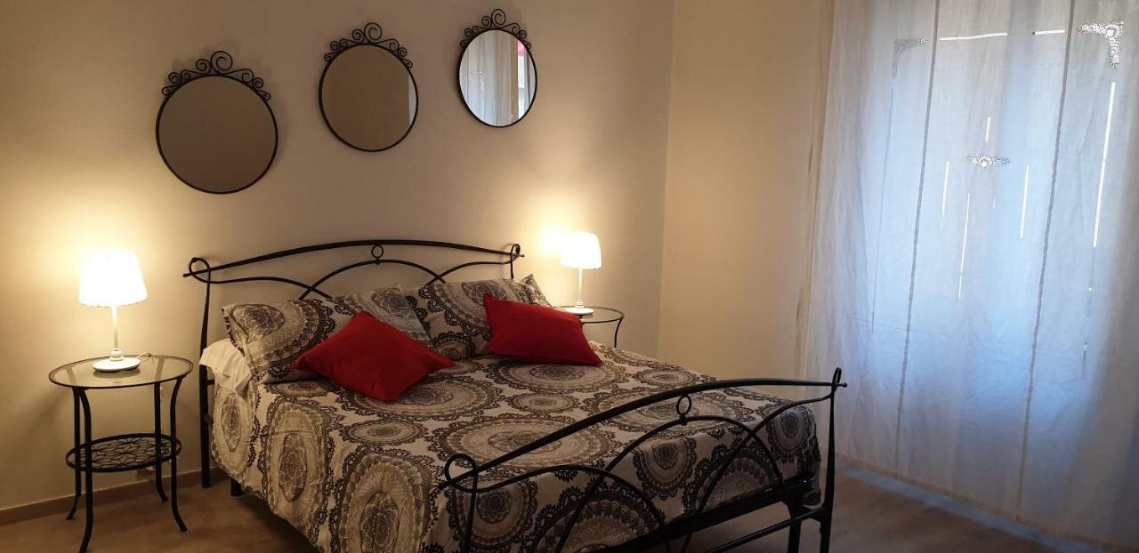 Le Mie Stelle Hotel ลาสเปเซีย ภายนอก รูปภาพ